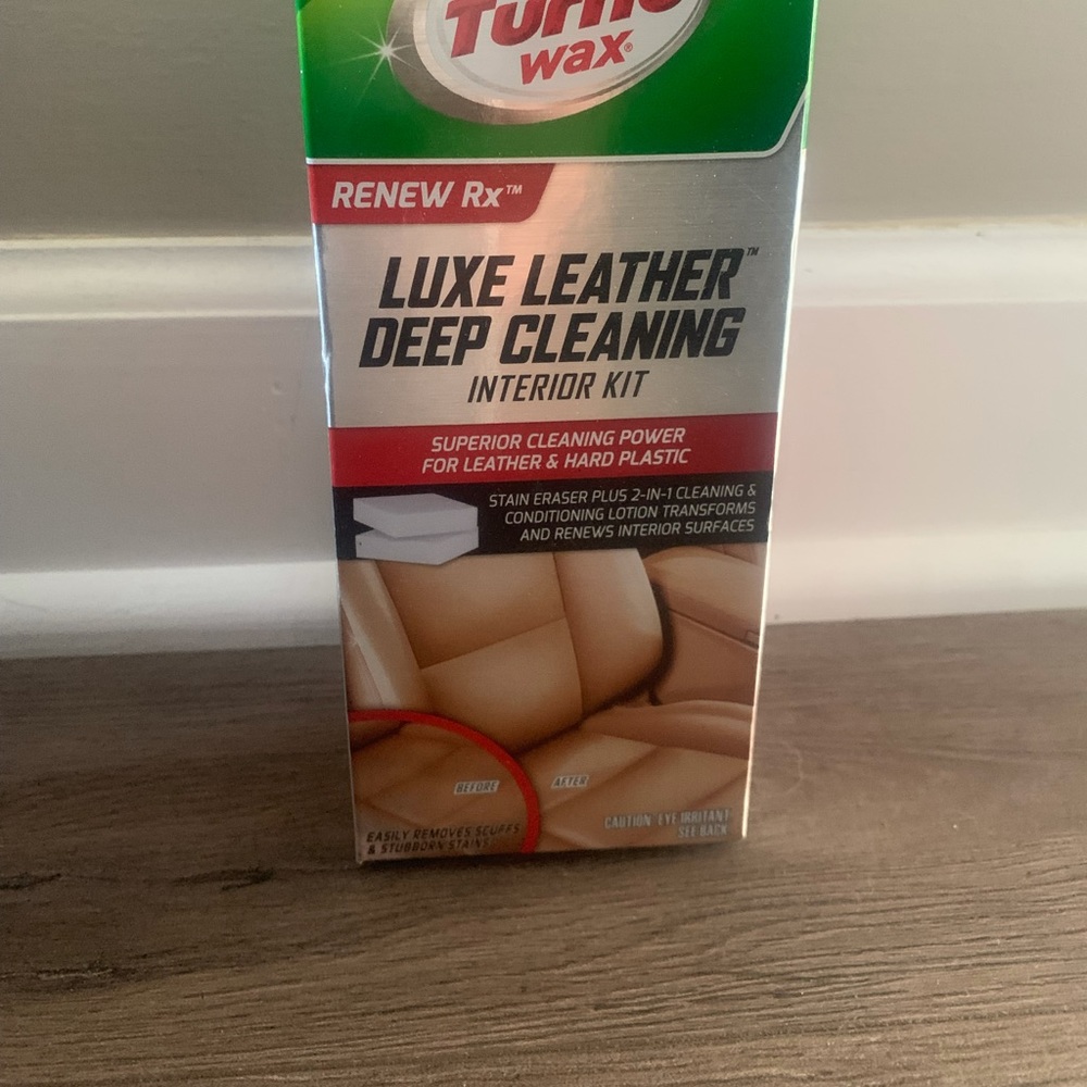 TurtleWax Luxe Leather Deep Cleaning Interior Kit